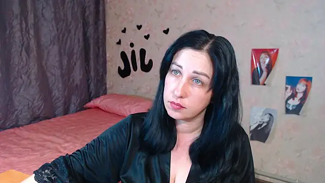 JillStevens online show from 11.08.25
