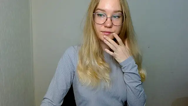 cindi hot online show from 11.29.25