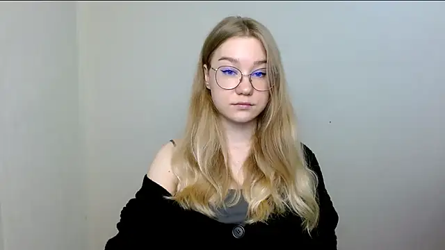Snapshot of cindi_hot chatting on 05.01.26 cindi hot online show from 05.01.26