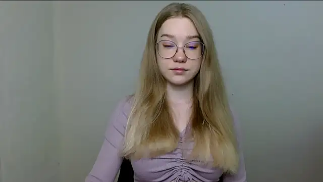 Snapshot of cindi_hot chatting on 05.07.26 cindi hot online show from 05.07.26