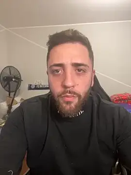 Snapshot of 1ninefellababy chatting on 12.03.25 1ninefellababy online show from 12.03.25