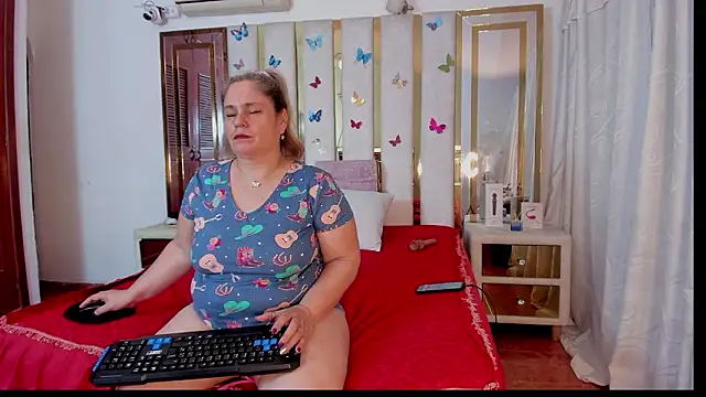 AnyelaGitanaMature online show from 02.03.26