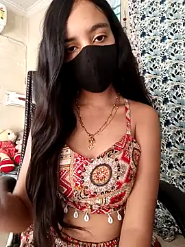 Parinaaz18 online show from 09.23.25