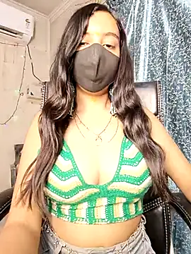 Parinaaz18 online show from 04.28.26