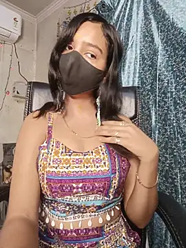 Parinaaz18 online show from 05.04.26