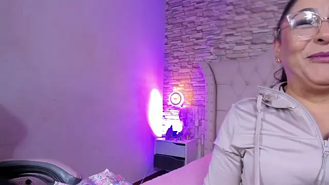 Gina Myers online show from 02.09.26