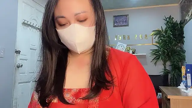 Bamboo Swetie online show from 12.13.24