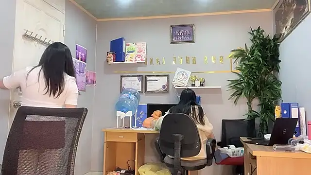 Bamboo Swetie online show from 12.19.24