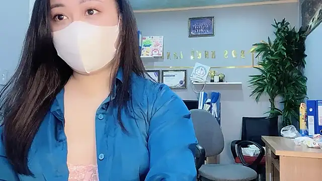 Bamboo Swetie online show from 12.21.24