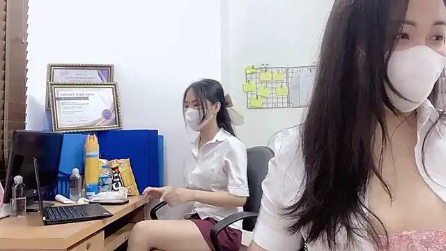 Bamboo Swetie online show from 02.13.25