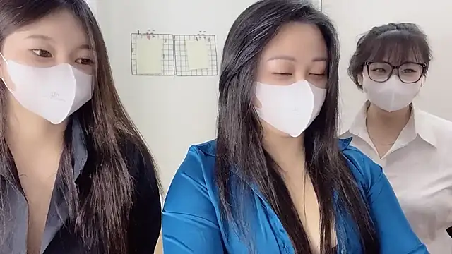 Bamboo Swetie online show from 12.16.25