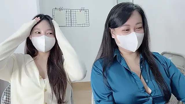 Snapshot of Bamboo_Swetie chatting on 01.12.26 Bamboo Swetie online show from 01.12.26