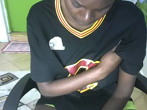 Snapshot of dark_sugar404 chatting on 10.11.25 dark sugar404 online show from 10.11.25