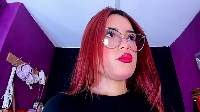 Alexa Slave online show from 10.01.25