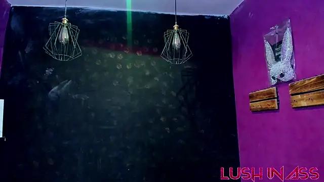 Alexa Slave online show from 06.16.26