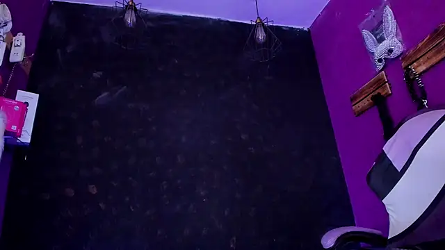 Alexa Slave online show from 07.25.26