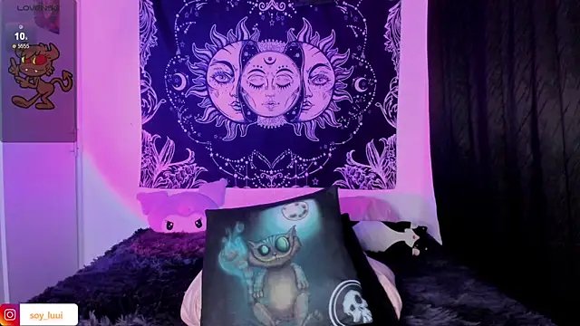 Snapshot of soy_lui_ chatting on 02.10.25 soy lui online show from 02.10.25