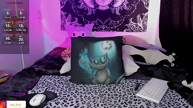 Snapshot of soy_lui_ chatting on 03.11.25 soy lui online show from 03.11.25