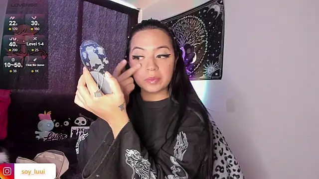 Snapshot of soy_lui_ chatting on 09.26.25 soy lui online show from 09.26.25