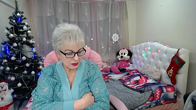 KayleSmoll online show from 01.16.25