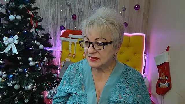 KayleSmoll online show from 01.19.25