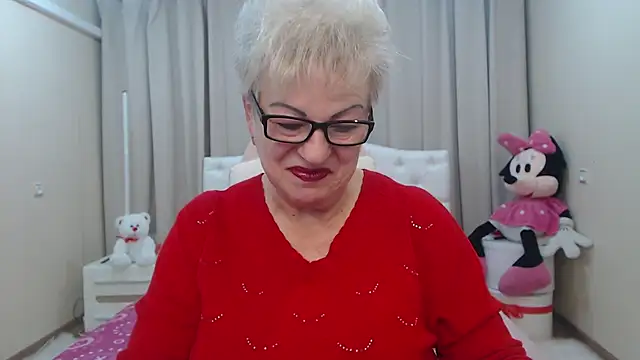 KayleSmoll online show from 02.17.26