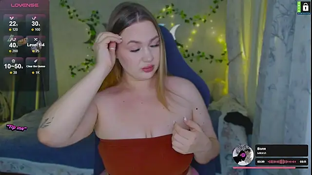 Snapshot of -LinaLove- chatting on 11.16.25 -LinaLove- online show from 11.16.25