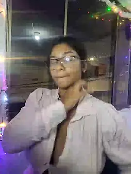 Snapshot of Sofythom1 chatting on 12.05.24 Sofythom1 online show from 12.05.24