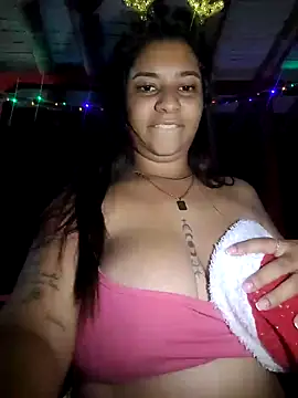 Snapshot of Sofythom1 chatting on 12.17.24 Sofythom1 online show from 12.17.24