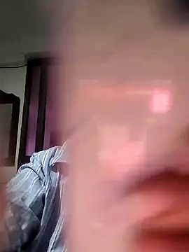 Snapshot of Sofythom1 chatting on 12.22.24 Sofythom1 online show from 12.22.24