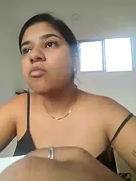 Snapshot of Sofythom1 chatting on 01.17.25 Sofythom1 online show from 01.17.25