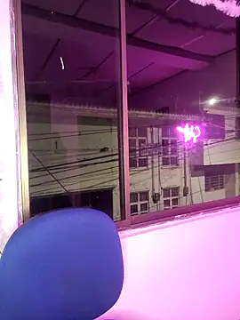 Snapshot of Sofythom1 chatting on 02.13.25 Sofythom1 online show from 02.13.25