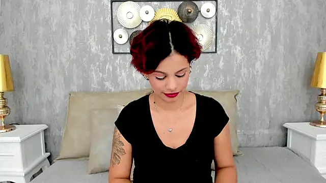 Snapshot of MarianaSanz chatting on 03.06.25 MarianaSanz online show from 03.06.25