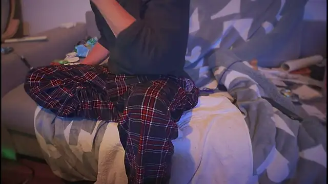 Snapshot of swissMen_DE chatting on 12.15.24 swissMen DE online show from 12.15.24