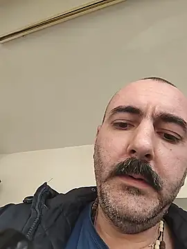 Maryo0001 online show from 11.04.25