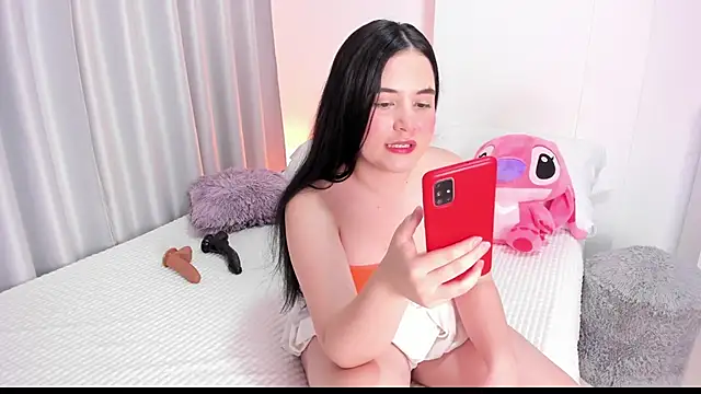 Snapshot of abbyfoxx_ chatting on 12.17.24 abbyfoxx online show from 12.17.24