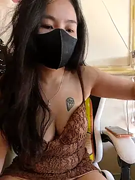 lyna bl online show from 03.06.25