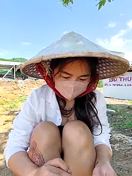 lyna bl online show from 03.16.26