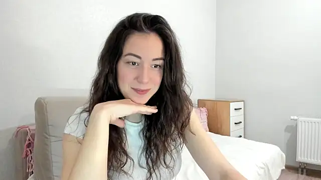 Snapshot of Karina_sunny chatting on 03.22.25 Karina sunny online show from 03.22.25