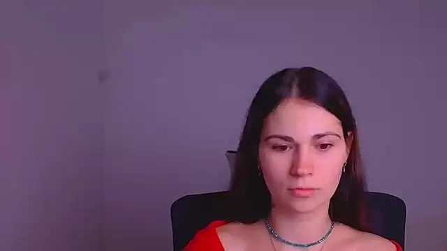 Snapshot of Loon_Amore chatting on 12.24.24 Loon Amore online show from 12.24.24