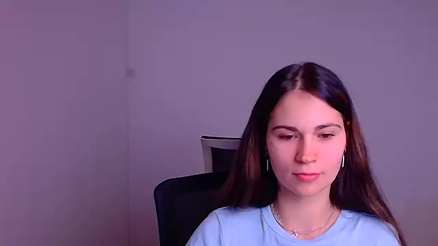 Snapshot of Loon_Amore chatting on 01.07.25 Loon Amore online show from 01.07.25