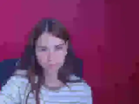 Snapshot of Loon_Amore chatting on 10.08.25 Loon Amore online show from 10.08.25
