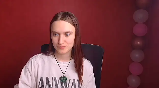 Snapshot of Gabriellagirl chatting on 02.21.25 Gabriellagirl online show from 02.21.25