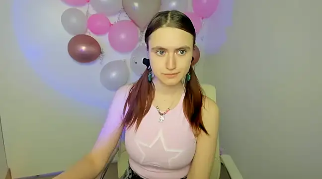 Snapshot of Gabriellagirl chatting on 02.23.25 Gabriellagirl online show from 02.23.25