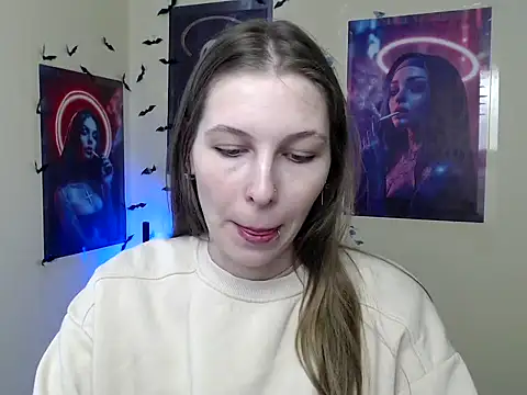 Snapshot of StrangerGi chatting on 02.08.26 StrangerGi online show from 02.08.26