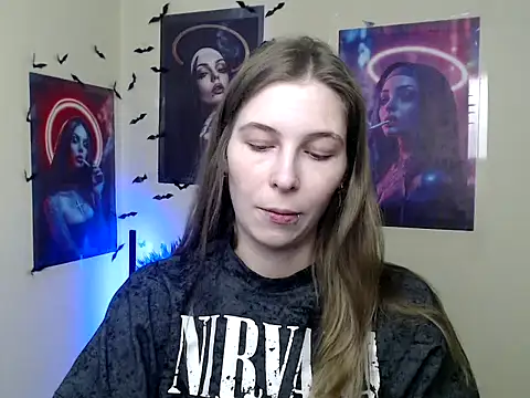 Snapshot of StrangerGi chatting on 02.13.26 StrangerGi online show from 02.13.26