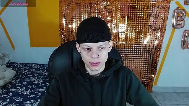 Matthew Boy  online show from 01.25.25