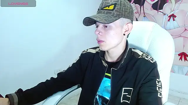 Matthew Boy  online show from 03.17.25