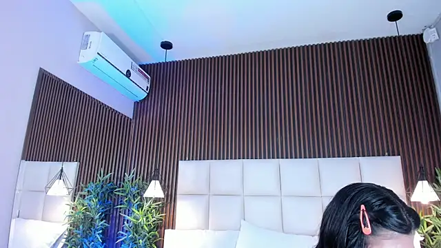 CailynBrowm online show from 12.02.25