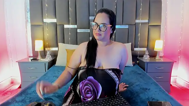 Snapshot of talivega chatting on 01.15.26 talivega online show from 01.15.26